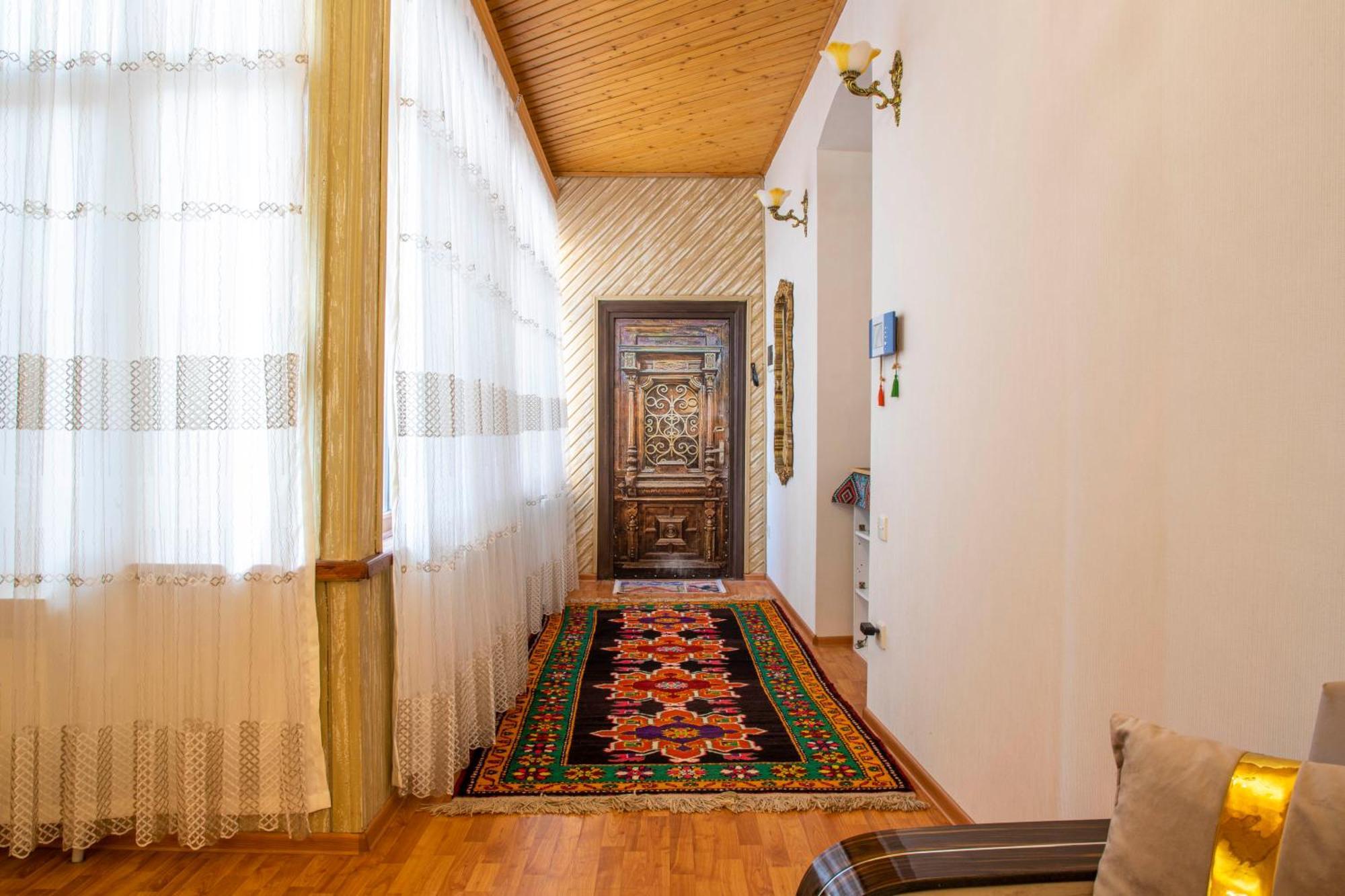 Old City Apartment Bakoe Buitenkant foto
