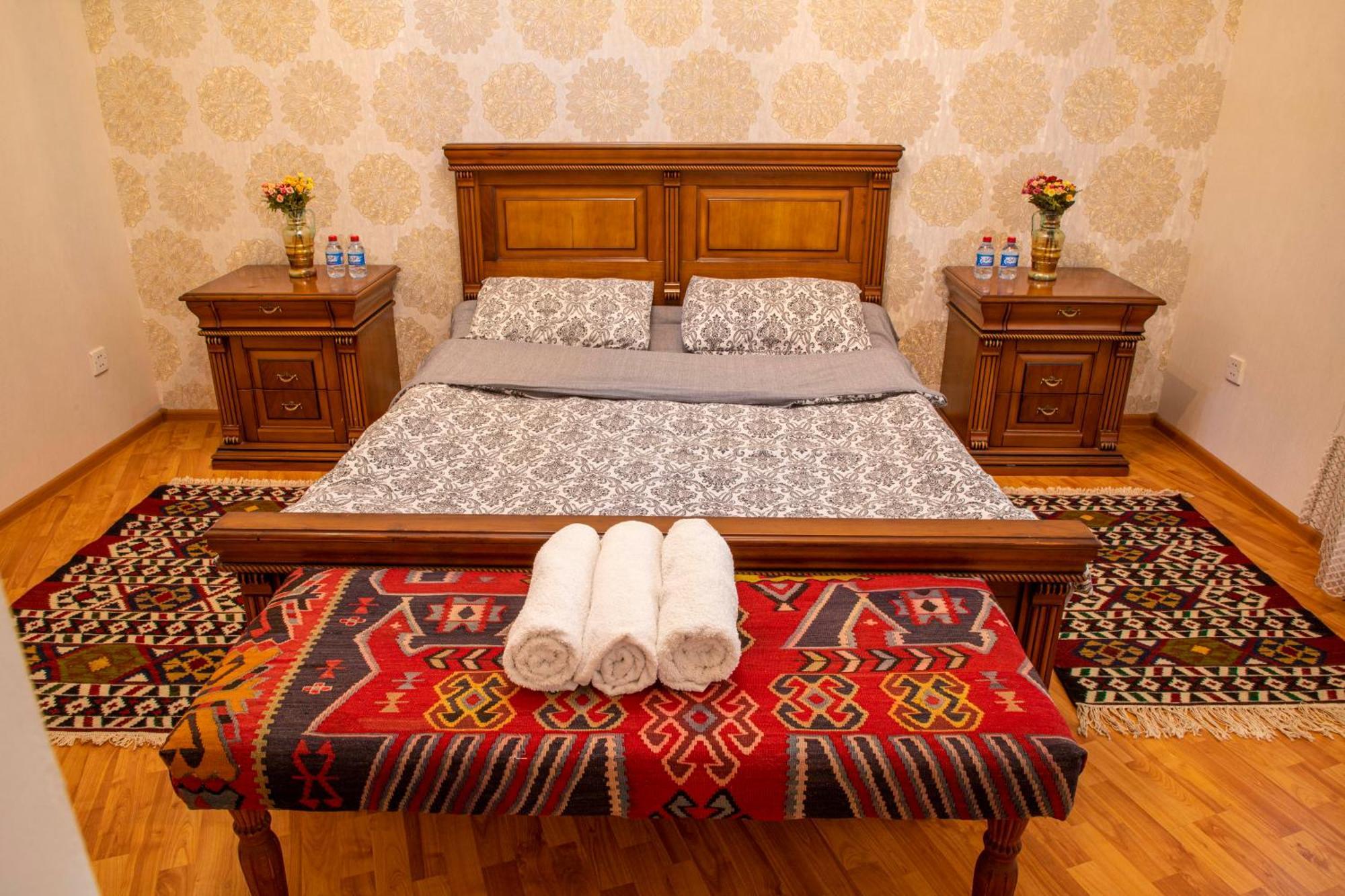 Old City Apartment Bakoe Buitenkant foto